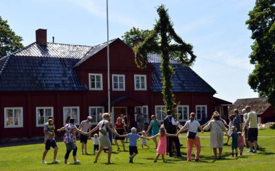 Midsommarfest på Tilasgårdens Tun